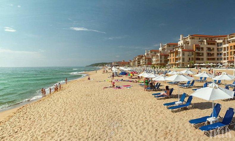 След проверка на ВАП: Спират всички строежи на плажа на Обзор