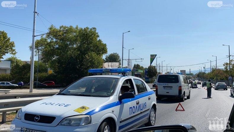 БМВ петица се преобърна на пътя Царево - Ахтопол, спътникът на шофьора почина