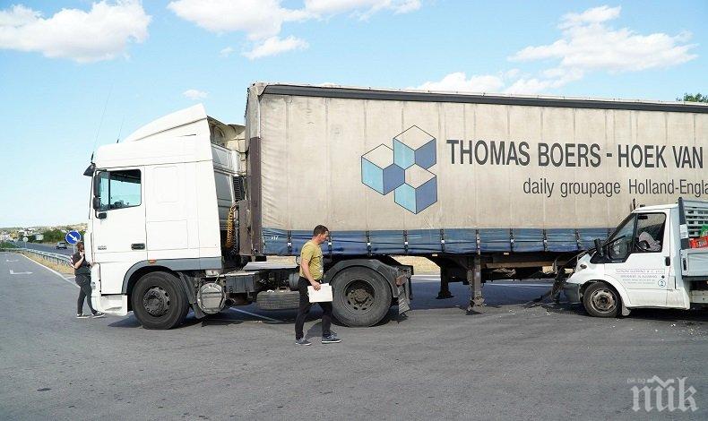 Тираджия запуши пловдивско кръстовище в опит за абсурдна маневра