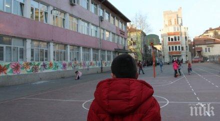 пандемия 144 учители 142 ученици коронавирус