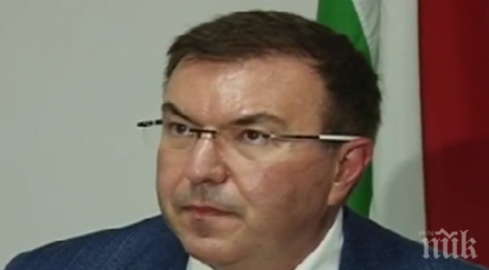 осъдиха пловдивски актьор хвърляне яйца здравния министър присъдата