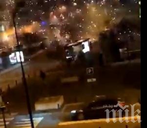 Екстремисти нападнаха полицейски участък в Париж (ВИДЕО)