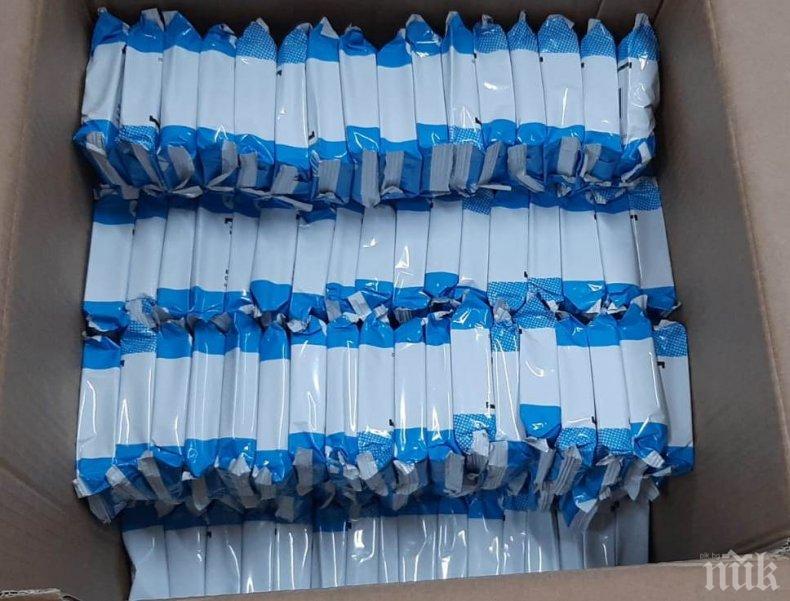 Спипаха 23 мастербокса цигари, опитали да подкупят пътни полицаи 