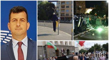 асим адемов безпощаден коментар поредното въстание метежниците сценарият продуцентите дубайски белградски