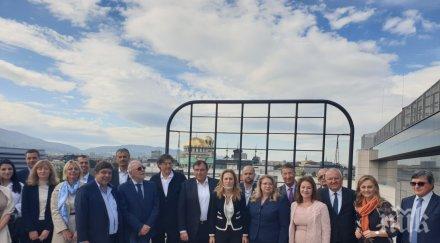 вицепремиерът марияна николова включи обсъжданията посветени туризма условията covid