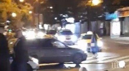 инцидент варна лек автомобил навлезе пешеходната зона центъра града
