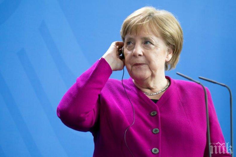 Меркел с отчаян призив: Стойте си у дома!
