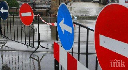 неволята младежи станево запретнаха ръкави сами ремонтираха пътя селото