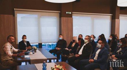 депутатът герб калин вельов срещна културни дейци враца снимки