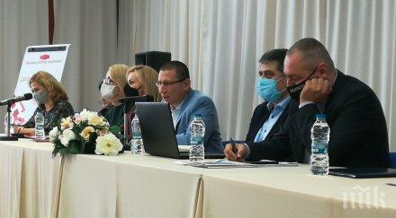 зам главният прокурор даниела машева сийка милева приветстваха камарата следователите името иван гешев