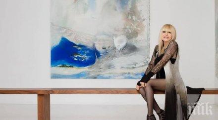 лили минижуп седемдесетте снимка