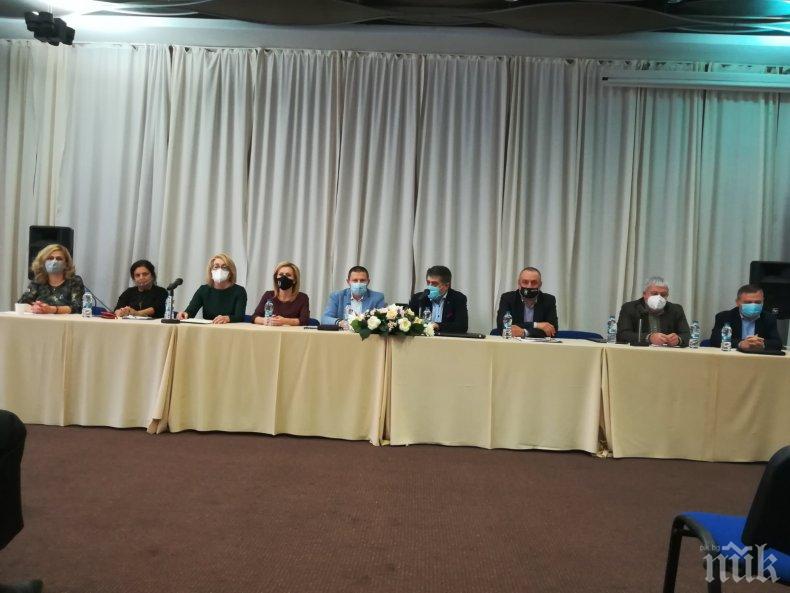 Камарата на следователите направи отчет на дейността си през последните 3 години и удължи мандата на настоящия председател и УС