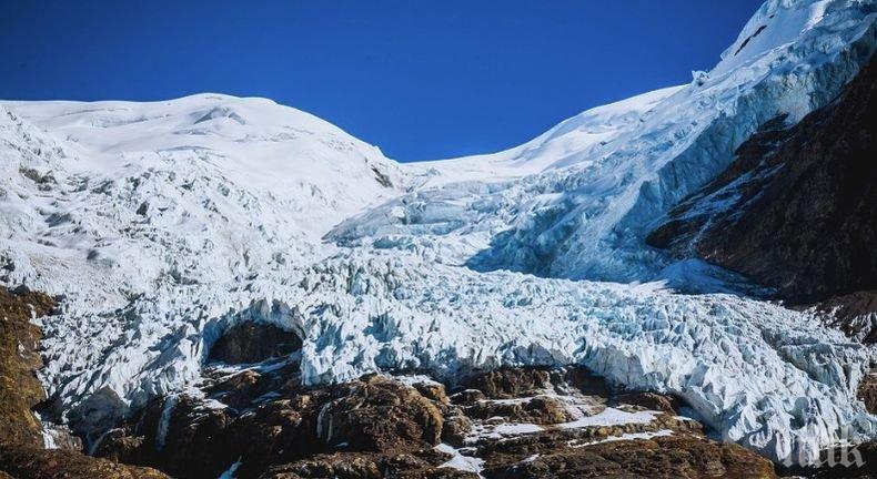 Китайски климатолози откриха как да забавят топенето на ледници