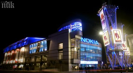 мегасделка microsoft купува nokia милиарда евро