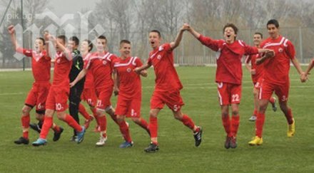 витоша бистрица отмъкна цял отбор цска