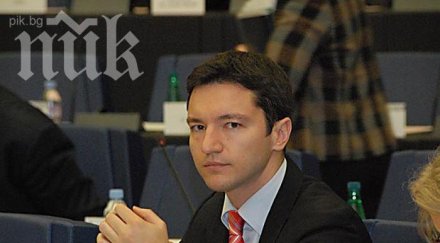външното министерство открива телефонна линия изпаднали беда българи чужбина