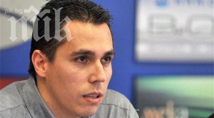 ангел славчев човека искаха бият интелигентните протестиращи