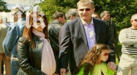 олигархът ковачки прониза сърцето чалгазвездата деси