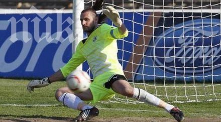 вратар напусна славия години премина локомотив пловдив