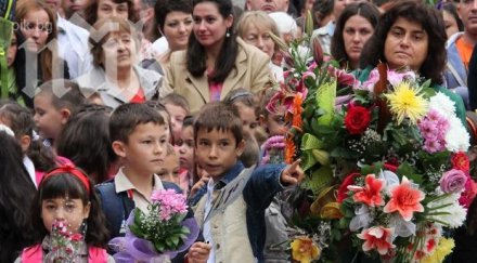 все повече родители първолаци търсят социална помощ