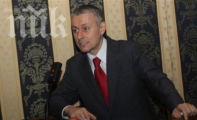 Паси към Карбовски: Защо защитаваш „Хизбулла”!