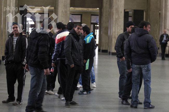 Полицията в Марсилия задържа петима роми за трафик на бебета 