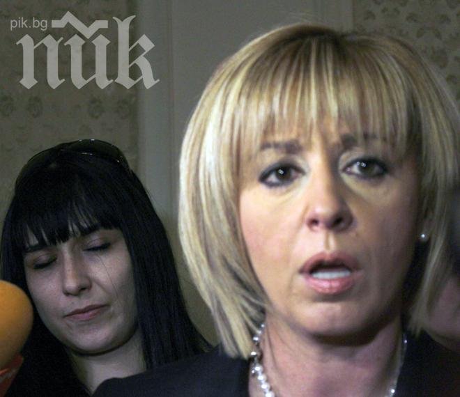 Мая Манолова пред ПИК: В ГЕРБ не работят, затова губят доверие