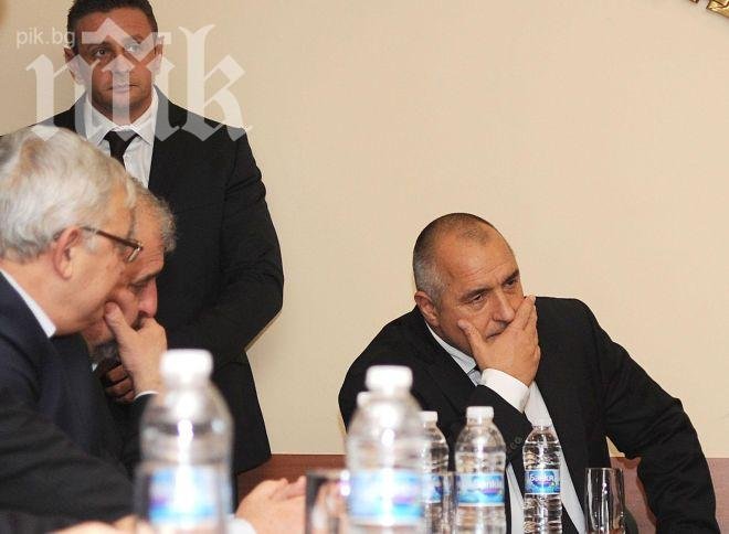 Депутати готови да напуснат ГЕРБ всеки момент 