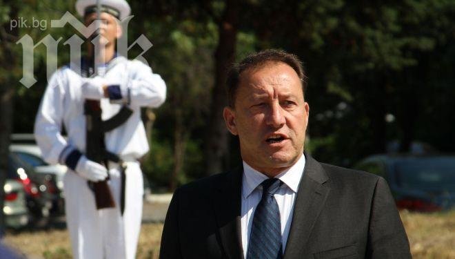 А. Найденов: България няма възможност да участва в евентуална война в Сирия