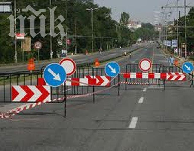 Започнаха ремонти на пострадали пътища