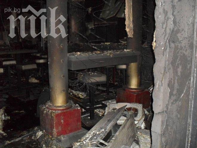 Пожар изпепели дискотека в Поморие