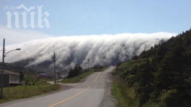 Изключителен феномен! Гигантски облак поглъща канадски остров (видео)