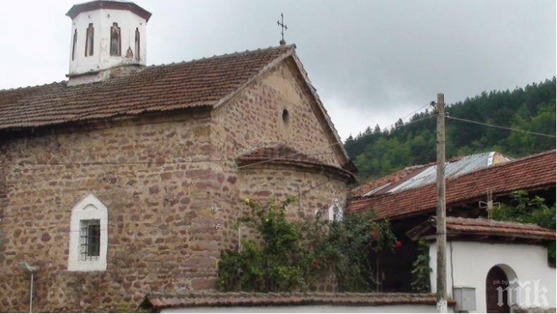 Сблъсък между монаси и игумен в  Копиловци