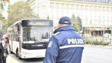 Пътници се бият заради маски в пловдивските автобуси