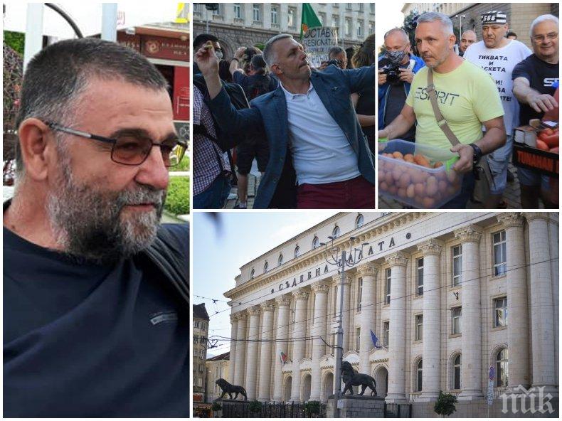 Писателят Христо Стоянов срещу отровния Хаджигенов: Това е дереджето, Сийче - замеря с яйца, домати и прашка Съдебната палата, а иначе иска правосъдие
