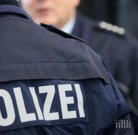 НАПАДЕНИЕ: Десетки младежи от турски произход атакуваха църква във Виена