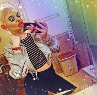 БЛИЗКИ СРЕЩИ ОТ ТРЕТИ ВИД: Вирусът на плаши БГ Барби, защото БГ Барби плаши вируса (СНИМКИ)