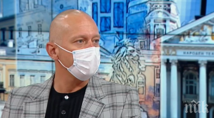 деян донков нося маска студиото чакам трето дете моят избор