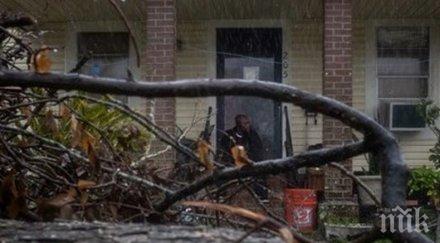 тъмно 400 000 души останаха без електричество луизиана заради урагана зета