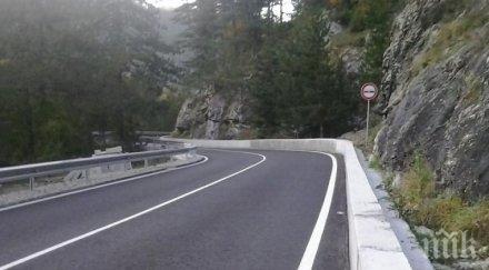 важно спират тировете прохода петрохан