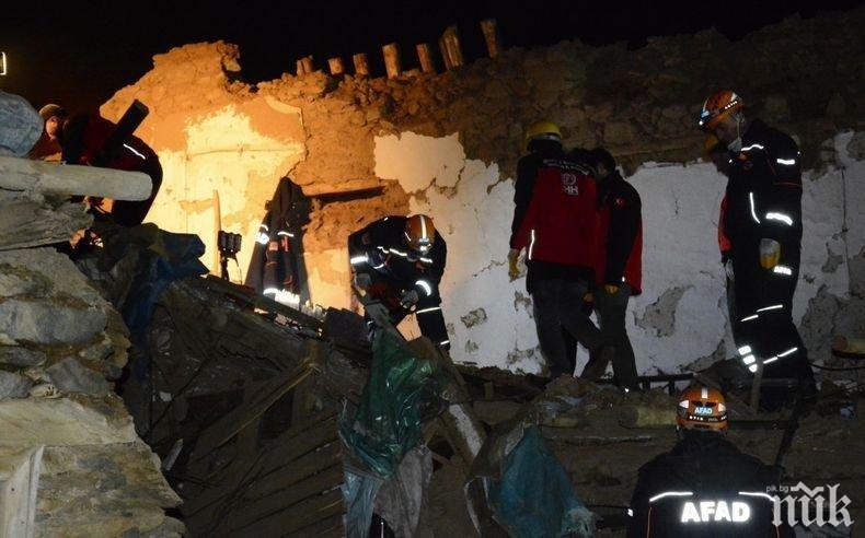 Мощното земетресение в Турция и Гърция уби четирима, стотици са ранени