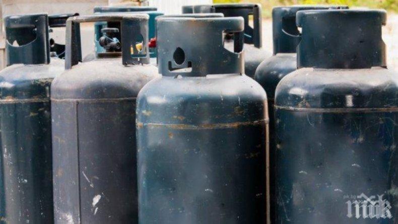 Взрив на газови бутилки разруши къща в Русе