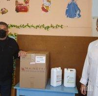 В помощ на личните лекари: Депутат от ГЕРБ дари 2 тона дезинфектант и хиляди маски в Плевен