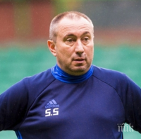 ФУТБОЛНА БОМБА: Мъри Стоилов пред завръщане във футбола