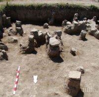 Археолози изкопаха близо 60 артефакта от селищна могила до Русе