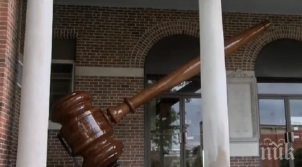 присъда община велико търново плаща 5000 лева обезщетение нахапано кучета дете