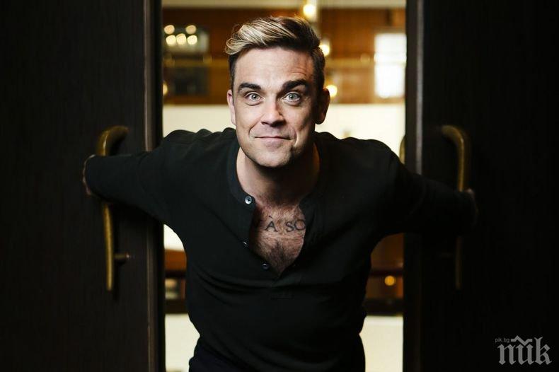 Коронавирусът бави новия албум на Роби Уилямс