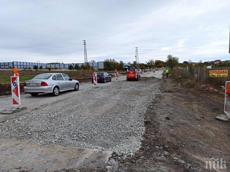 Завършват ремонта на пътя от Бургас за Средец до края на седмицата