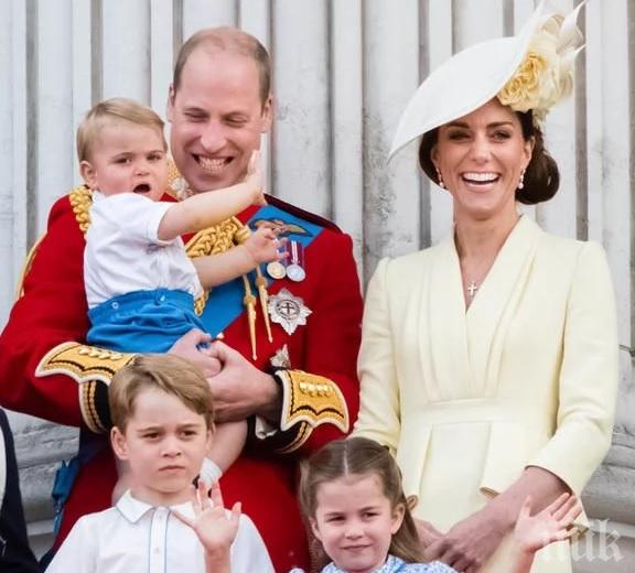 САМО ДВАМАТА: Кейт и принц Уилям избягаха от децата на остров