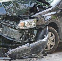 СТРАШНА ТРАГЕДИЯ: 19-годишният син на полицай загина при жестока катастрофа край Добрич